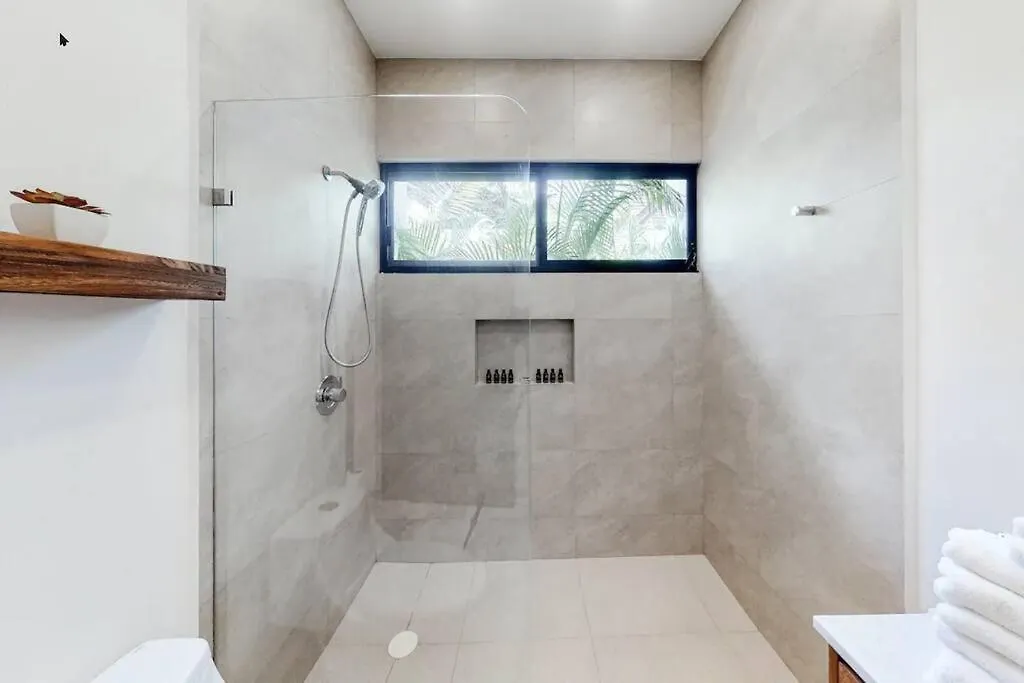 Contemporary Poolside Condo, Wi-Fi - Paraiso Kaanal 101 Tulum